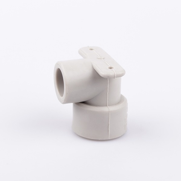 Отвод ПП-ВР 90* 20*1/2 с креплением белый