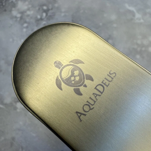 Смеситель д/р Aquadeus AD22 Gold-Satin