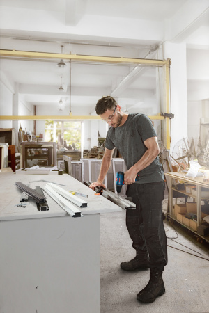 Дрель-шуруповерт аккумуляторная, ударная Bosch GSB 120-LI (2x 2.0 Ah) + набор оснастки (23 пр.)