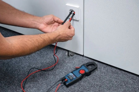 Токоизмерительные клещи Bosch GMC 600-15