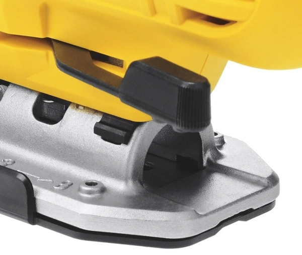 Лобзик 650 Вт, бесключевая смена пилки DeWalt, DWE349