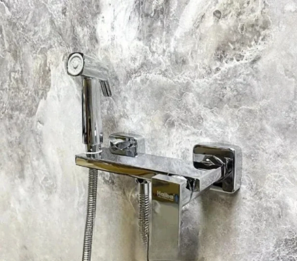 Смеситель с гигиеническим душем HAIBA HB5517 хром