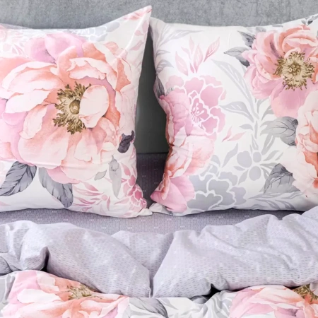 Комплект постельного белья Василиса Семейный сатин нав. 70х70х2 шт Valeri Монблан