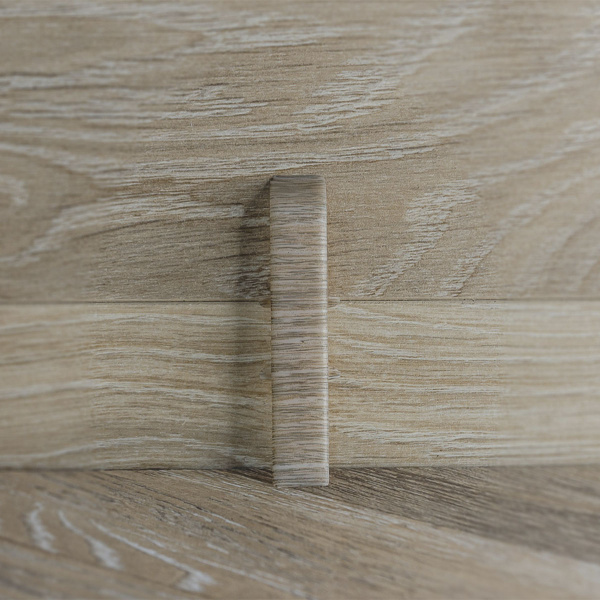 Соединитель для плинтуса 70мм "Деконика", 215 Дуб снежный