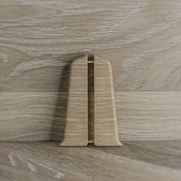 Торцевые для плинтуса 70мм "Деконика", 213 Дуб северный