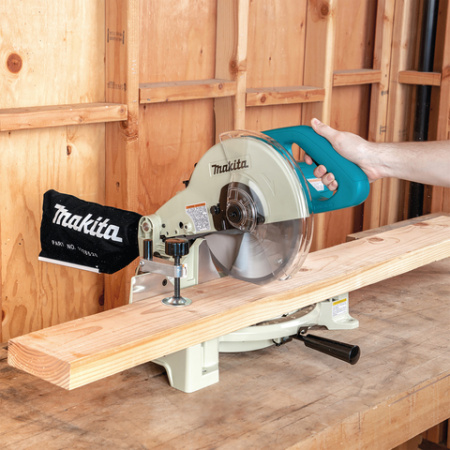 Пила торцовочная Makita LS1040N