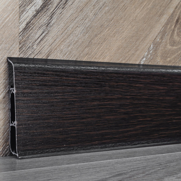 Плинтус напольный с кабель-каналами 85мм 2,2м "Деконика", 303 Венге темный