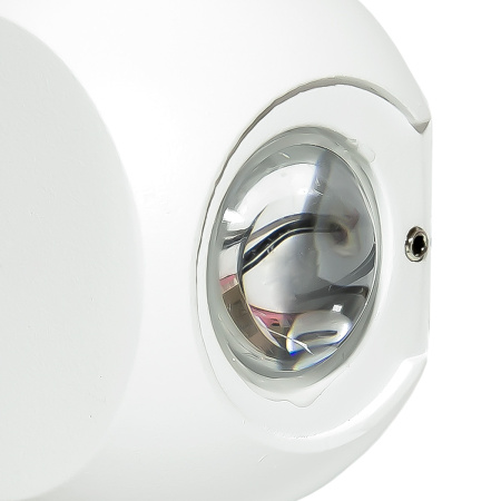 Светильник настенный  LED DF2276/4SF 4W.3000K белый 65*65мм