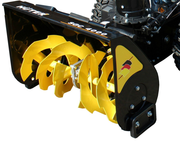 Машина снегоуборочная Huter SGC 4000