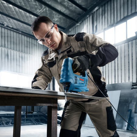 Дрель-шуруповерт аккумуляторная, ударная Bosch GSB 120-LI (2x 2.0 Ah) + набор оснастки (23 пр.)