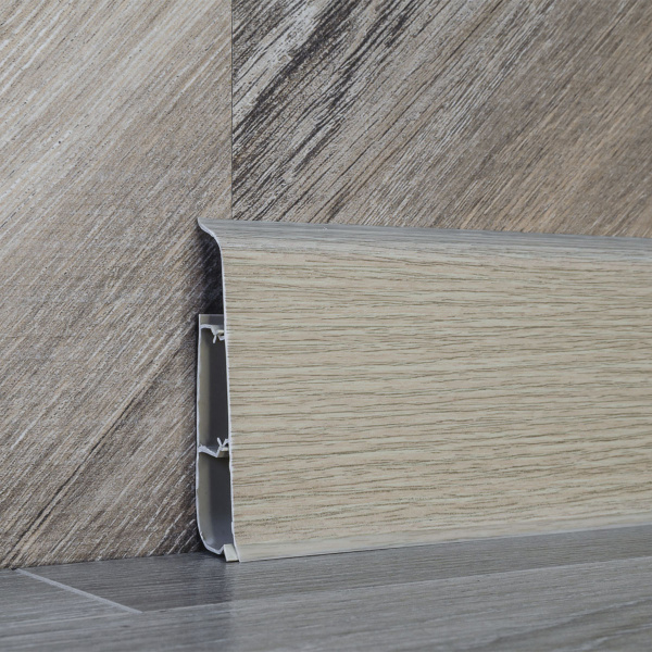 Плинтус напольный с кабель-каналами 70мм 2,2м "Деконика", 213 Дуб северный